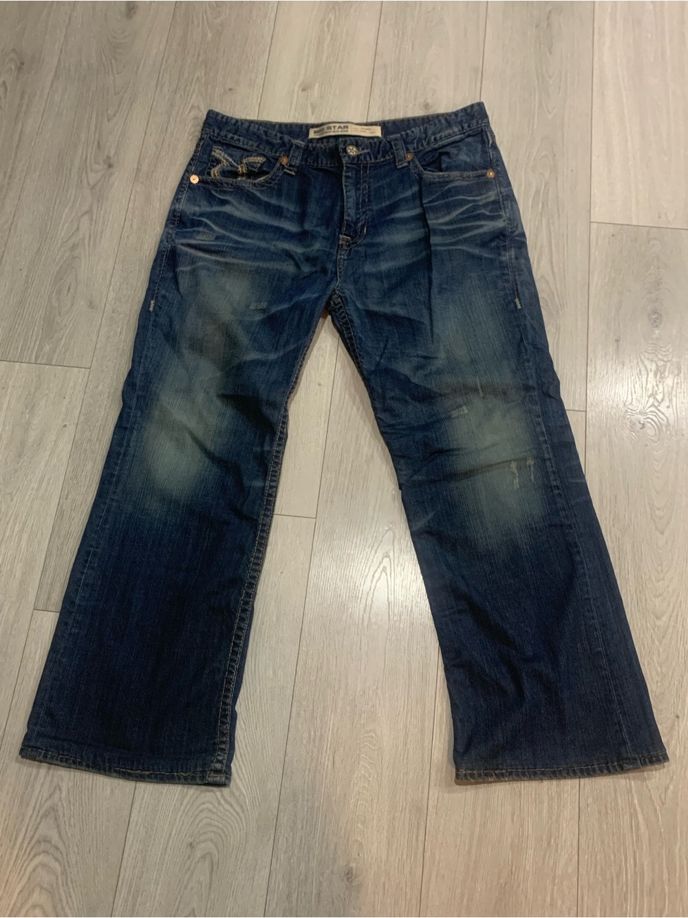 NWOT Big Star Men's Straight Voyage Loose Distressed Dark Blue Jeans Size 38L